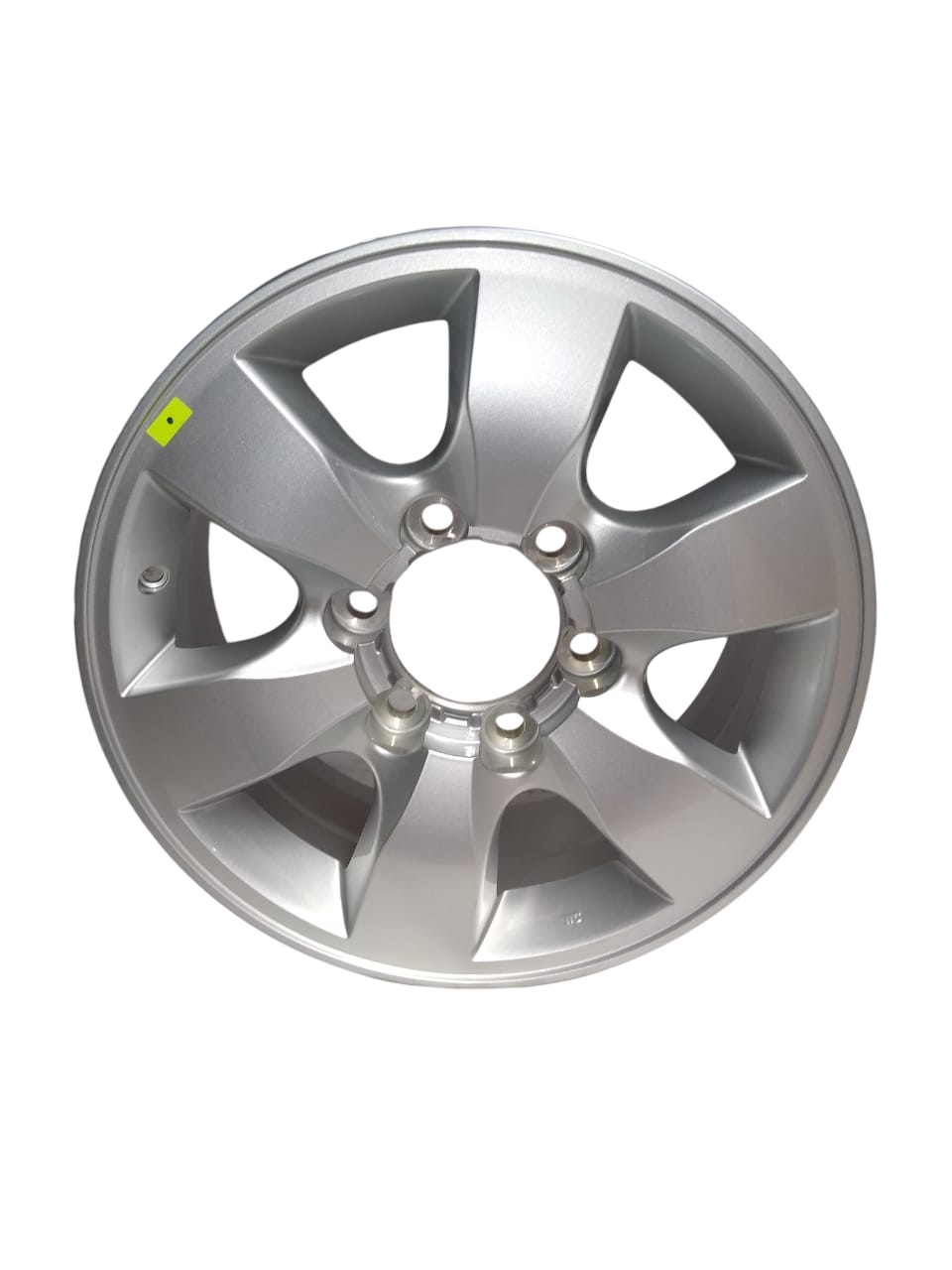 LLANTA HILUX VARIOS MODELOS 18"